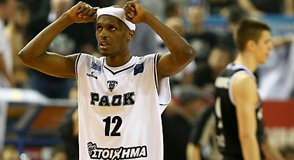 «Οπαδοί των ΠΑΟΚ και Σάλκε διέλυσαν δύο εστιατόρια - Δεν νοιάστηκαν αν χτυπούν παιδιά ή γυναίκες»!