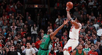 Νίκη… δώρο για τους Μπουλς