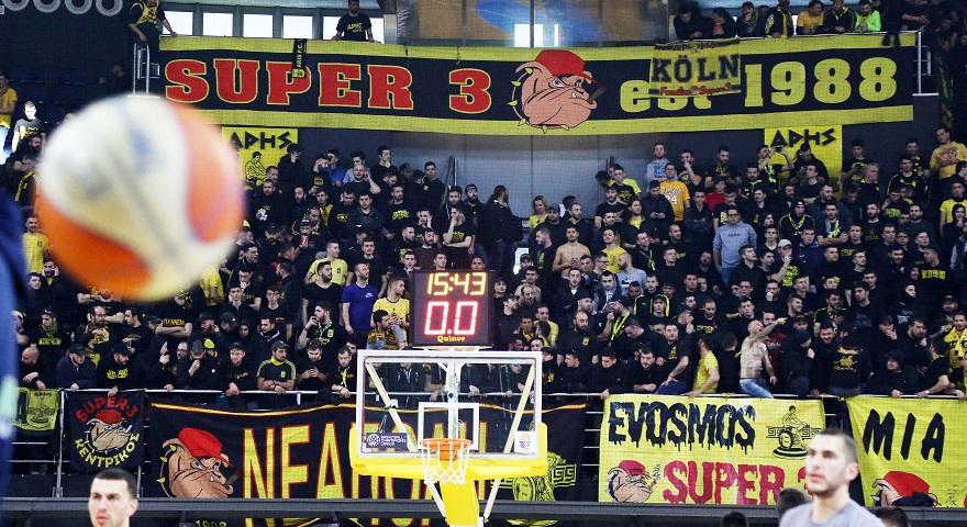 Το «Nick Galis Hall» περιμένει τον τελικό (pics/video)