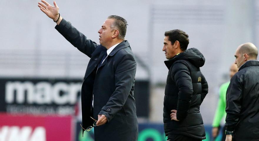 Δημητριάδης σε διαιτητές: «Σφυρίξτε αυτό που βλέπετε»