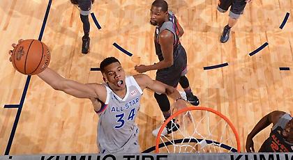 Ο Γιάννης έγραψε ιστορία... κυριολεκτικά (video)