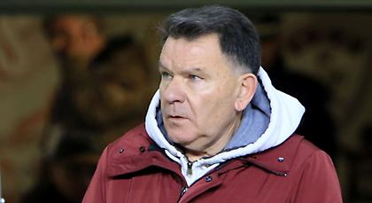 Κούγιας: «Ο Τεννές δεν πάει καλά με την αριθμητική»