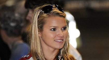 Σοκάρει η οδηγός αγώνων που αποκαλύπτει σεξουαλική παρενόχληση