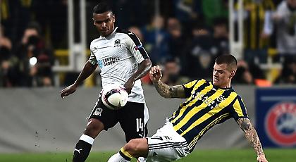 Στο καναβάτσο η Φενέρ, στους 16 η Κράσνονταρ