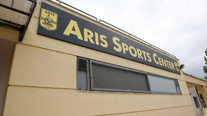 Ντου οπαδών του Άρη στο Ρύσιο, ζημιές σε αυτοκίνητα και εγκαταστάσεις