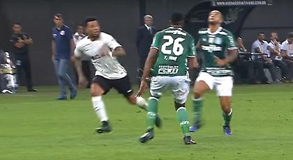 Σκληρός τραυματισμός για τον Φελίπε Μέλο από συμπαίκτη του (pic)