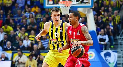 Μπογκντάνοβιτς: «Από την άμυνα πήραμε τη νίκη»