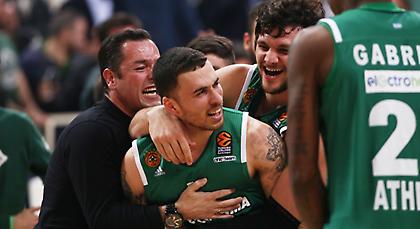 Στα χέρια του... Γουέστμπρουκ