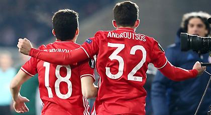 Ο μικρός «κλέφτης» του Ολυμπιακού κι οι 4 κυνηγοί του!