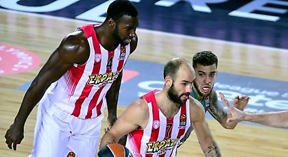 «Μέσα» ο Γιανγκ, θεραπεία ο Σπανούλης