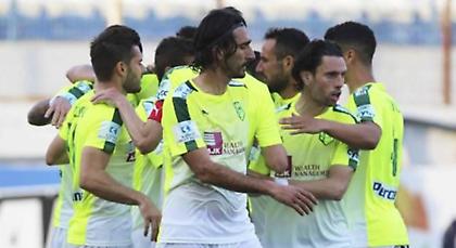 Στο κυνήγι του ΑΠΟΕΛ η ΑΕΚ