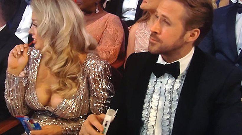 Οσκαρ: Χαμός με το ντεκολτέ της συνοδού του Γκόσλινγκ (pics)