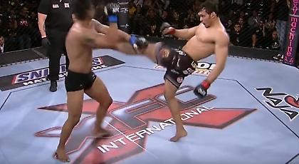 Τρομερό νοκ άουτ χτύπημα σε αγώνα ΜΜΑ (video)