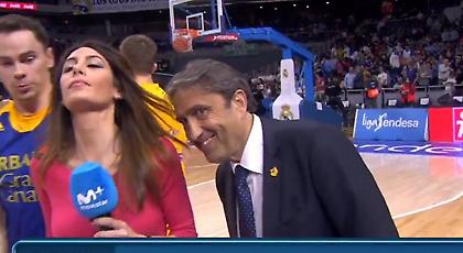 Το… πέσιμο στην όμορφη ρεπόρτερ μπάσκετ (video)