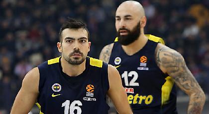 Σοκ με Σλούκα στη Φενέρ