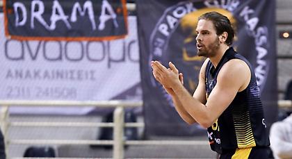 Μπόγρης: «Θα έπρεπε να χάσουμε και με… 15 πόντους»