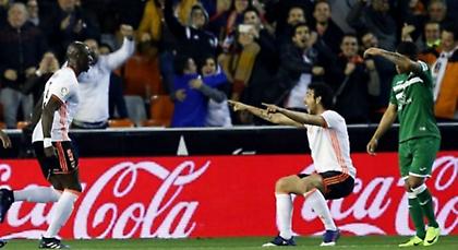 Υπάρχει ζωή στη Βαλένθια και... Βίκτορ στην Μπέτις