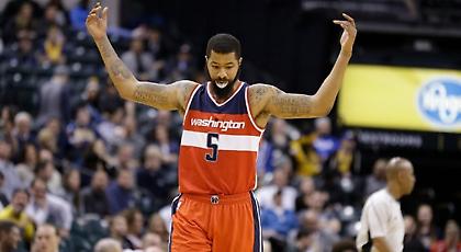 Η δήλωση της χρονιάς στο NBA: «Η γυναίκα μου λέει ότι έχω μεγάλα αρχ… και τα έδειξα σήμερα» (video)