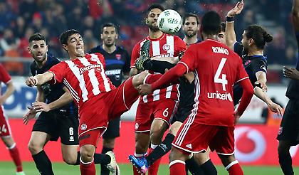 Έχει «οδηγό» για το νταμπλ ο Ολυμπιακός, επί τέσσερα!