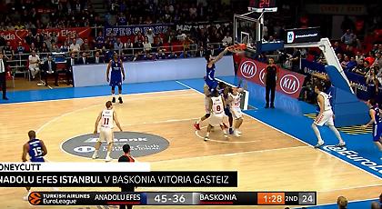 Με τρία «ελληνικά» καρφώματα το Top 10 του Φλεβάρη (video)