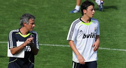 Εζίλ: «Με αποκάλεσε δειλό ο Μουρίνιο»