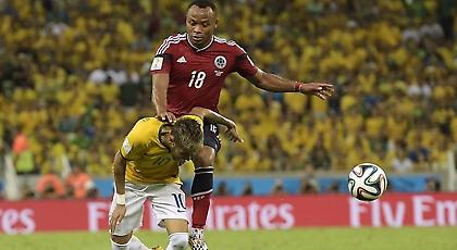 Έξαλλος ο πατέρας του Νεϊμάρ με το μαρκάρισμα στον Τόρες