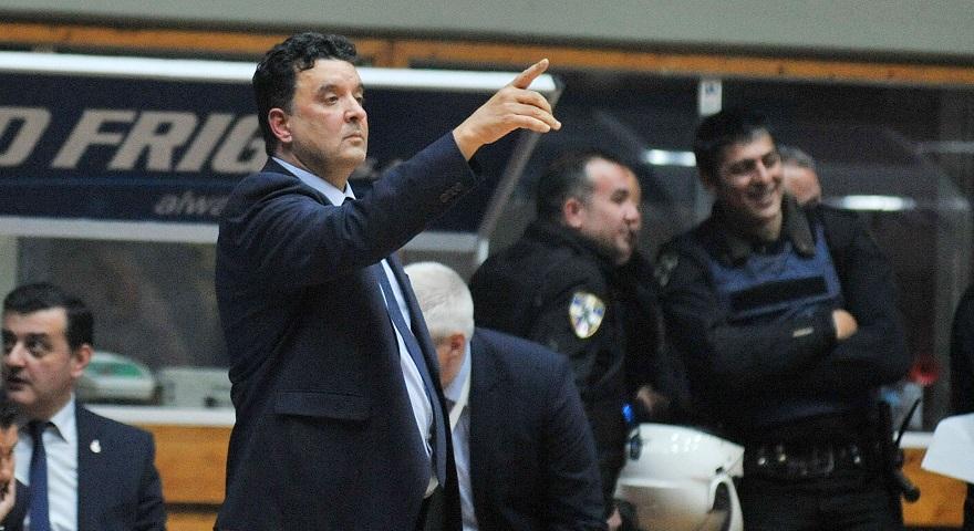 Αγγέλου: «Μας έδωσε ένα καλό μάθημα η ΑΕΚ»