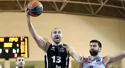 Το απίθανο tweet του Τσάμη για Βασιλειάδη