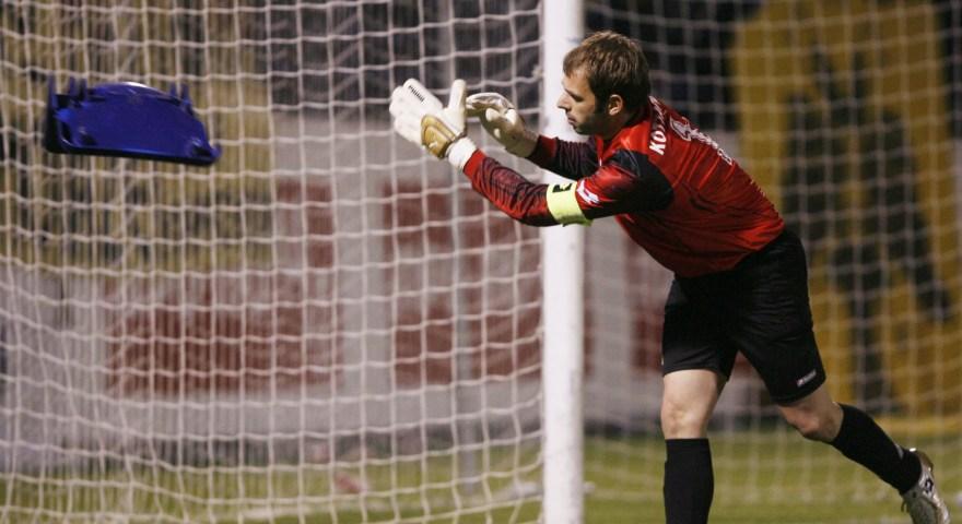 Κοτταράς στο sportfm.gr: «Προπονητής με φιλοδοξίες ο Βούζας, θα πετύχει στον Ολυμπιακό»