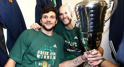 Ο Καλάθης αποχαιρέτησε τον Τζεντίλε: «Καλή τύχη αδερφέ μου»