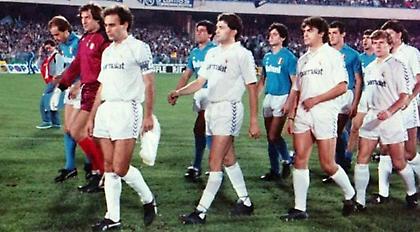 Όταν η Νάπολι του Μαραντόνα, κοιτούσε στα μάτια την Ρεάλ του Μίτσελ