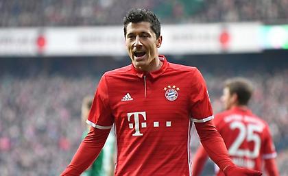 Στη λίστα της Γιουνάιτεντ Λεβαντόφσκι και Εμπαπέ