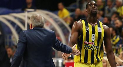 Τη γλίτωσε ο Ούντο