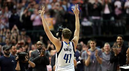 Έσπασε τα κοντέρ κι έγραψε ιστορία ο Νοβίτσκι!