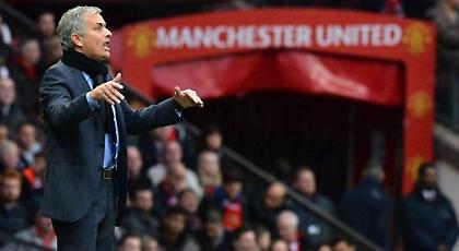 Μουρίνιο: «Πρέπει να πάρουμε το Europa League»