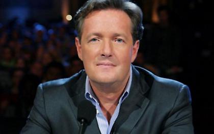 Πιρς Μόργκαν στον σεξιστή Πολωνό πολιτικό: «Είσαι ένα φρικιαστικό γουρούνι»! (vids)