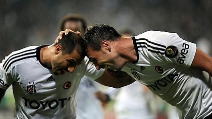 Μαζί Κουαρέσμα-Αλμέιδα πριν το ματς με τον Ολυμπιακό (pic)