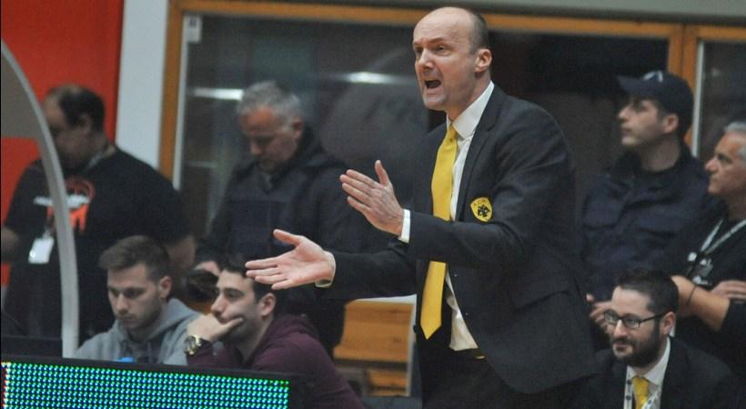 Ζντοβτς: «Δεν ζητώ συγγνώμη για την αντίδραση, το έκανα για να ‘ξυπνήσω’ τους παίκτες»