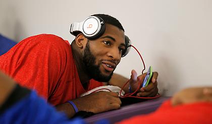 Ο Ντράμοντ... ραπάρει (video)