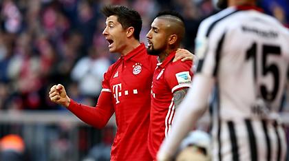 Μπάγερν με το ένα χέρι στον τίτλο - Χαστούκι για Ντόρτμουντ (video)