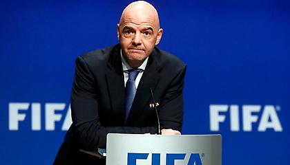 Ενας χρόνος Ινφαντίνο στη FIFA