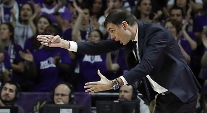 Μπαρτζώκας: «Μας λείπει η τύχη»