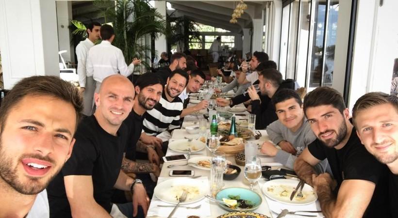 Τους έκανε το τραπέζι ο Μάριν (pic)