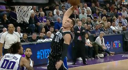 «Μαγεία» Γιόκιτς και Ρούμπιο στο Top 10 (video)