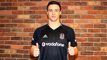 Μίτροβιτς αντί Μαρσέλο κόντρα στον Ολυμπιακό