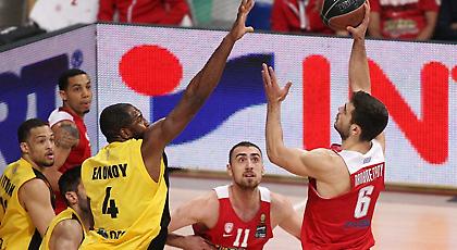 Παπαπέτρου: «Χρειάζεται προσοχή για να μη στραβοπατήσεις»