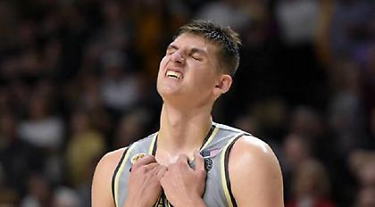 Ήττα και αποκλεισμός για το Wake Forest του Μήτογλου