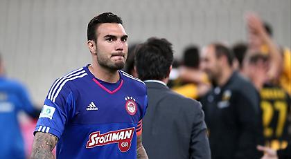 Καταιγισμός μηνυμάτων σε Ρομπέρτο: «Γύρνα και σώσε μας από τον… Λεάλι»