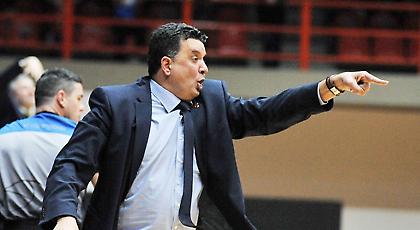 Αγγέλου: «Πρέπει να παίζεις μαζί στη νίκη και… στην ήττα»