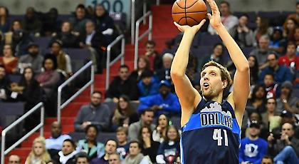 Όσο υπάρχει Ντιρκ, ελπίζουν